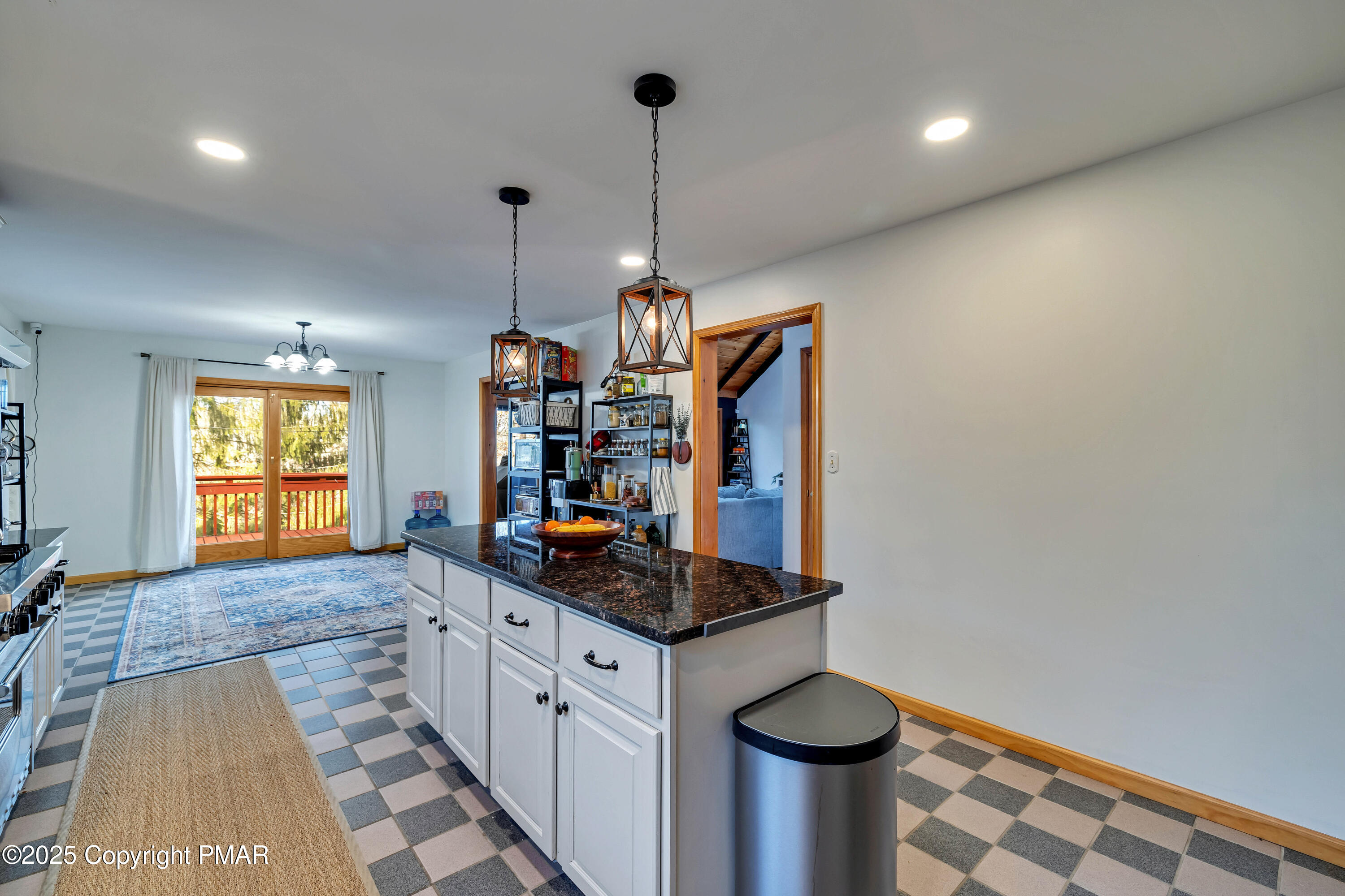 313 Forest Drive, Canadensis, Pennsylvania image 16