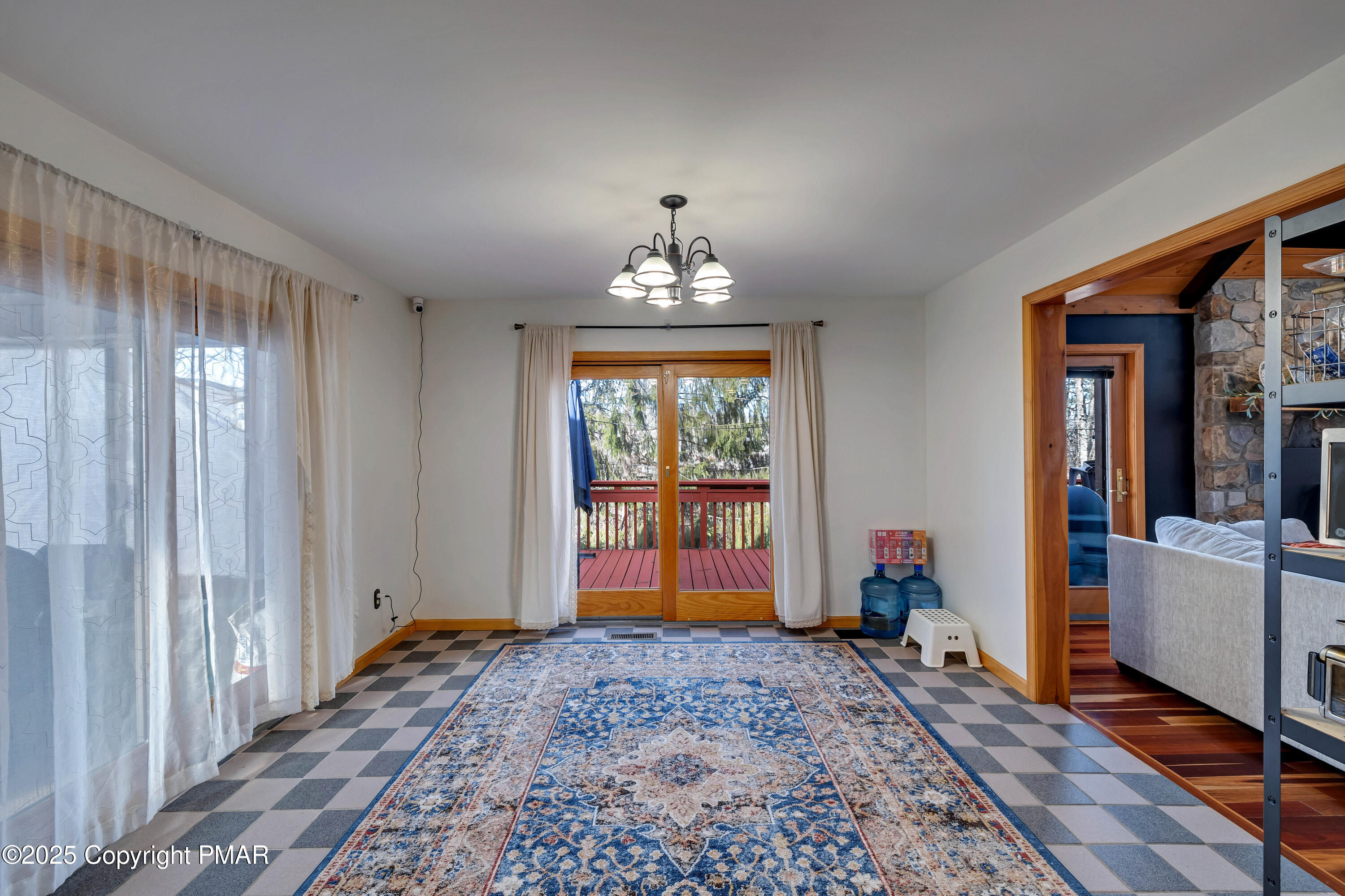 313 Forest Drive, Canadensis, Pennsylvania image 13