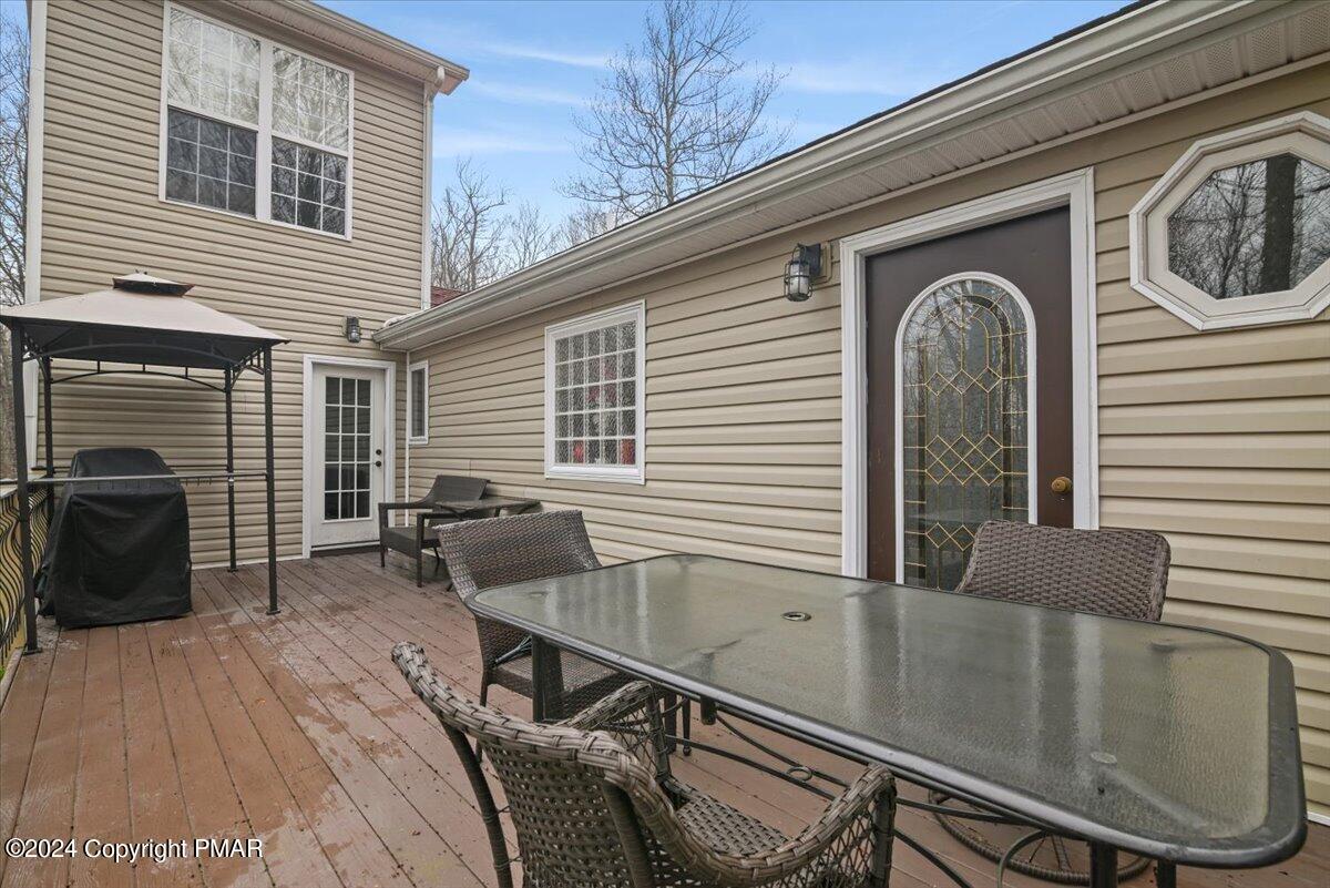 1016 Overlook Trail, Newfoundland, Pennsylvania image 4