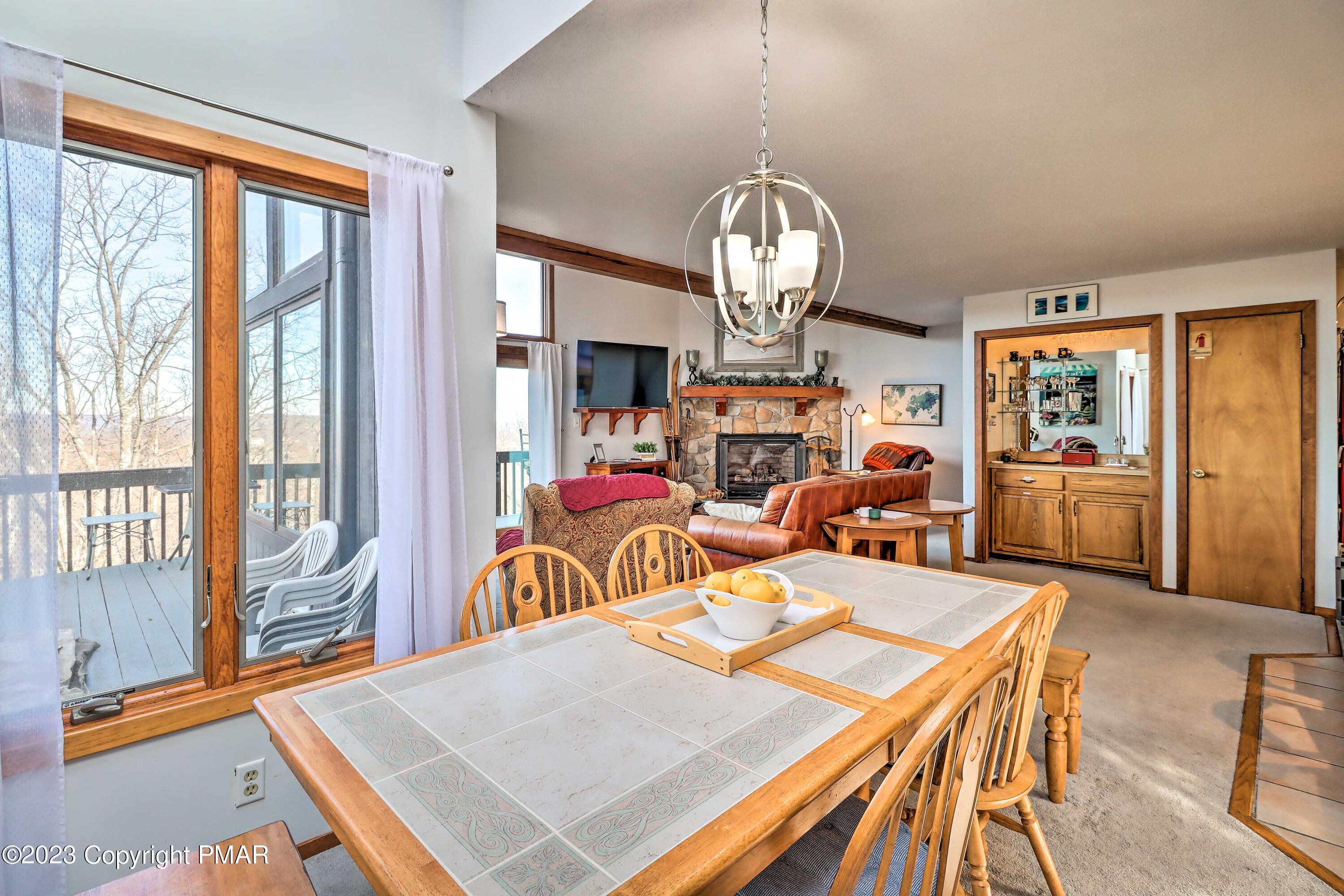 296 Overlook Way, Tannersville, Pennsylvania image 9