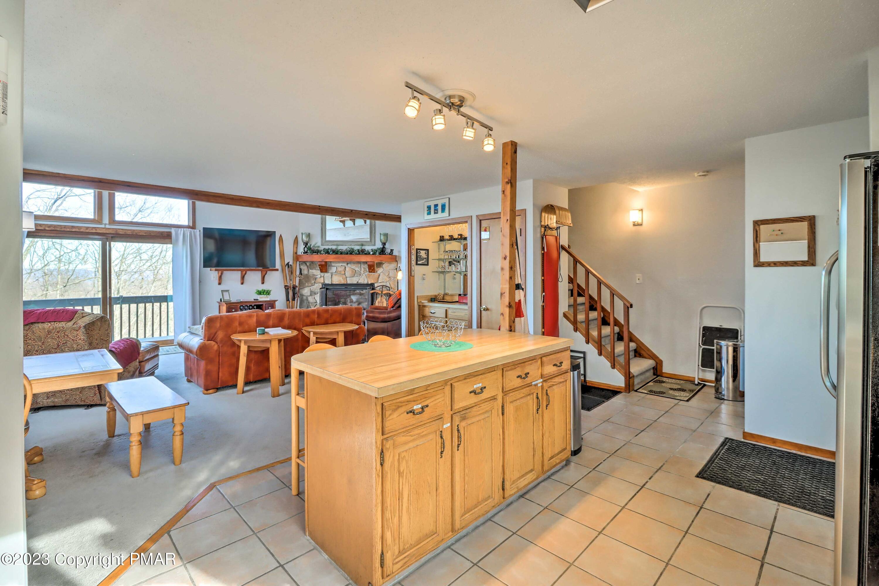 296 Overlook Way, Tannersville, Pennsylvania image 6