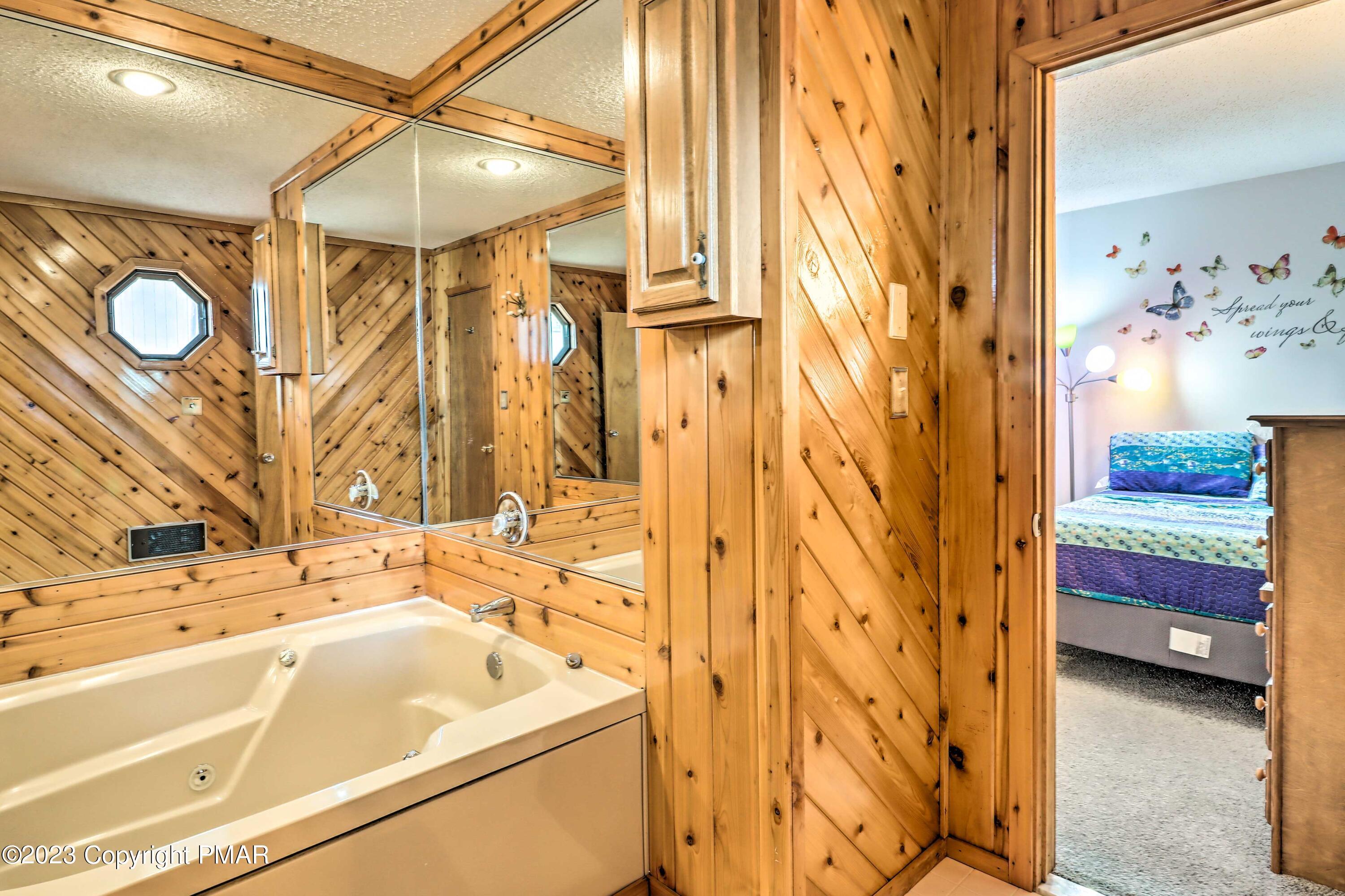 296 Overlook Way, Tannersville, Pennsylvania image 18