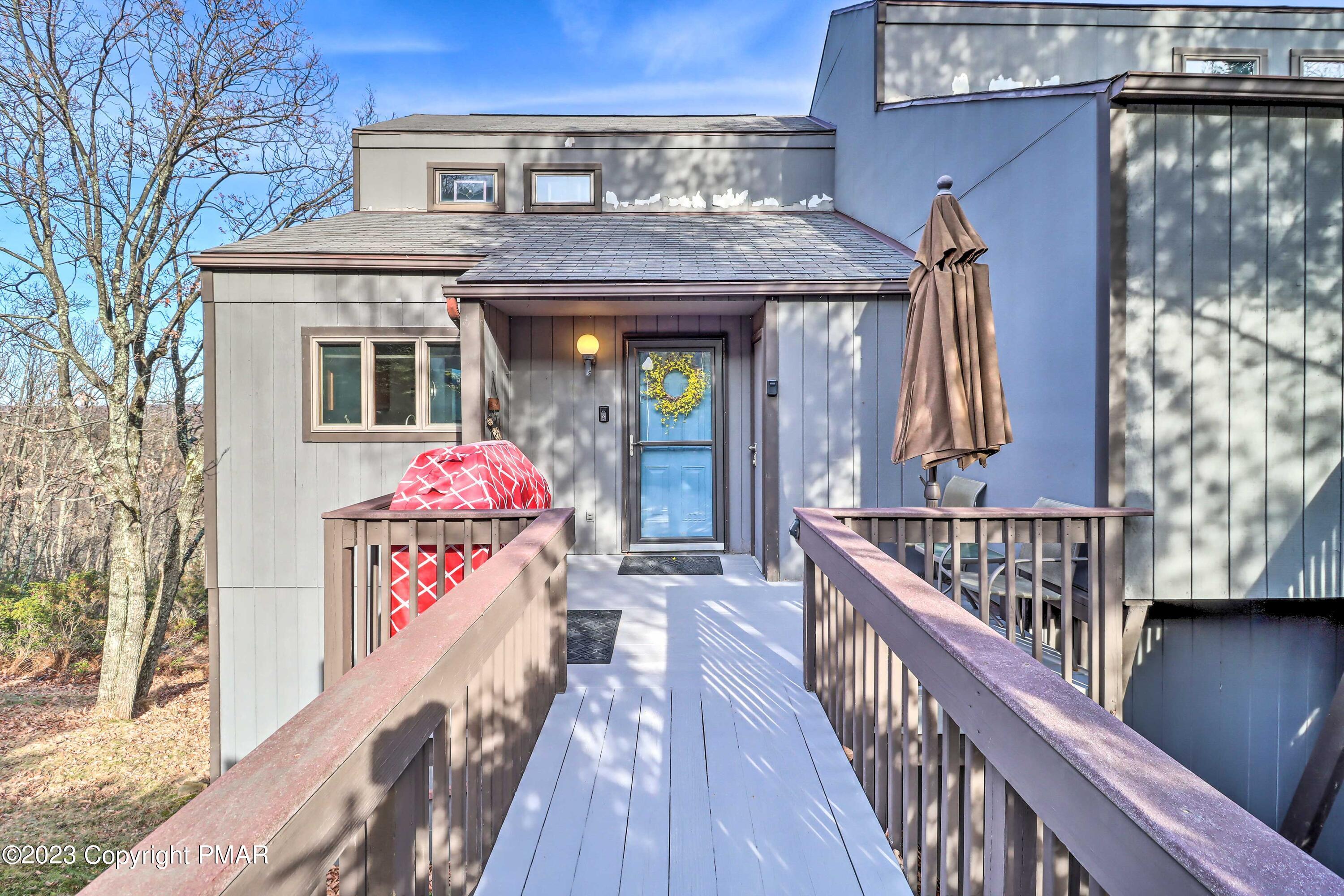 296 Overlook Way, Tannersville, Pennsylvania image 2