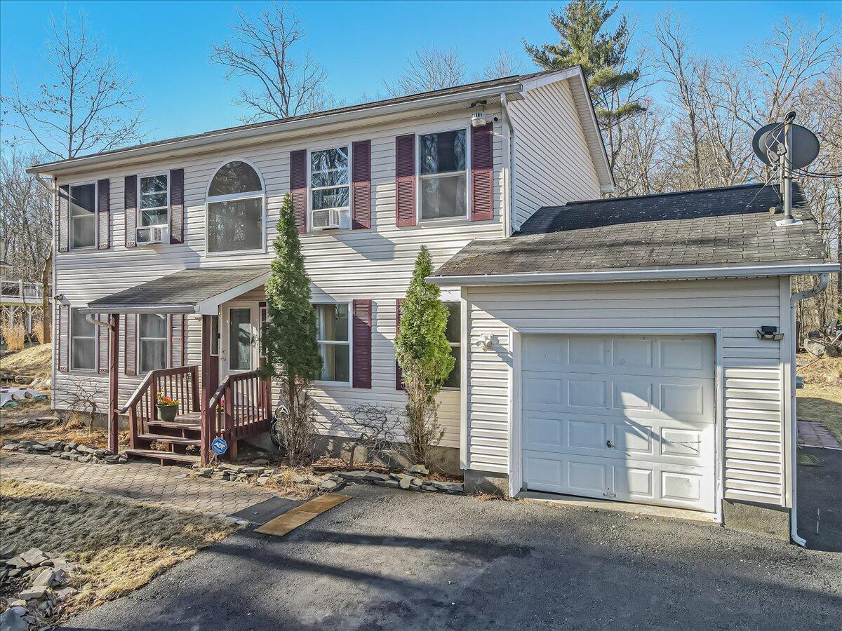 309 Casper Road, East Stroudsburg, Pennsylvania image 2