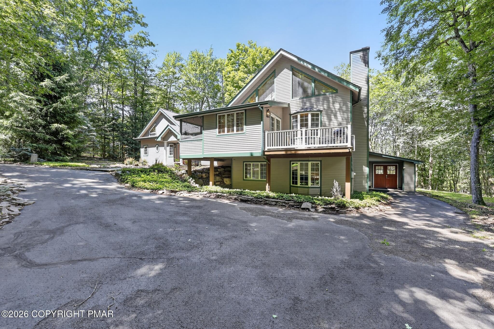 326 Fawn Road