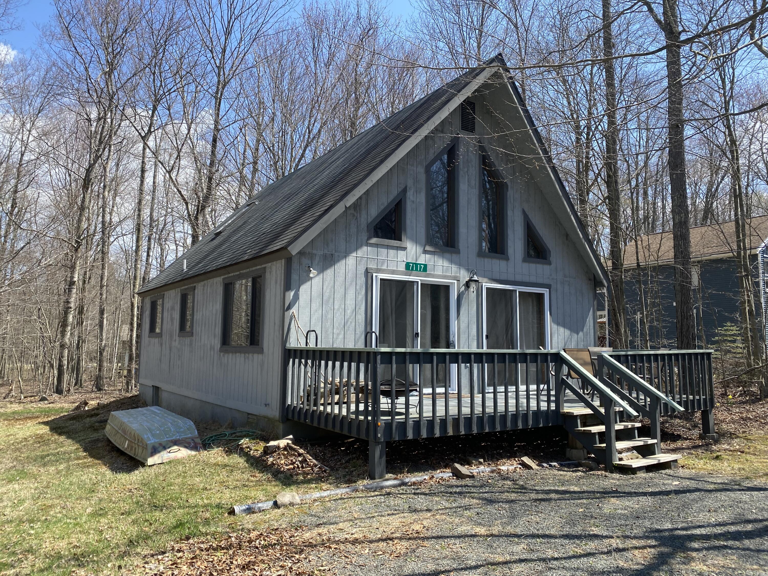7117 Winnebago Drive Dr, Pocono Lake, Pennsylvania image 3