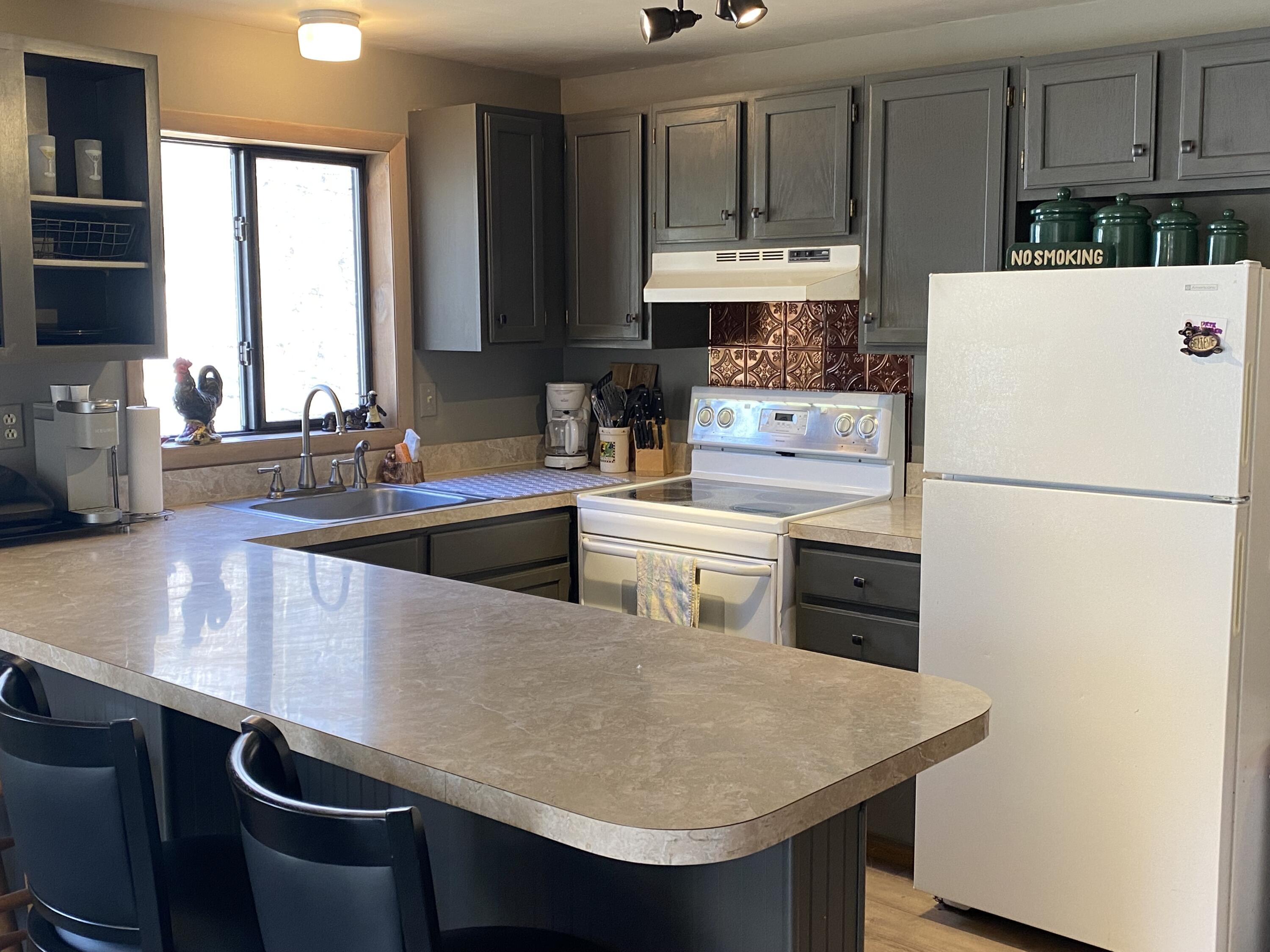 7117 Winnebago Drive Dr, Pocono Lake, Pennsylvania image 9