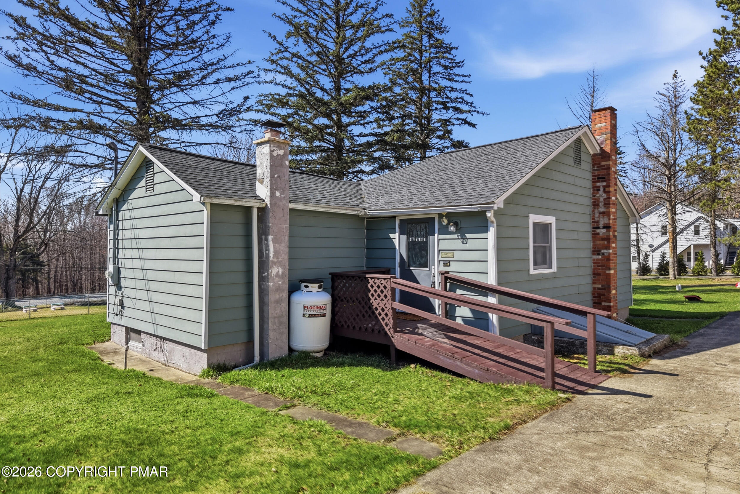 304 Drinker Turnpike