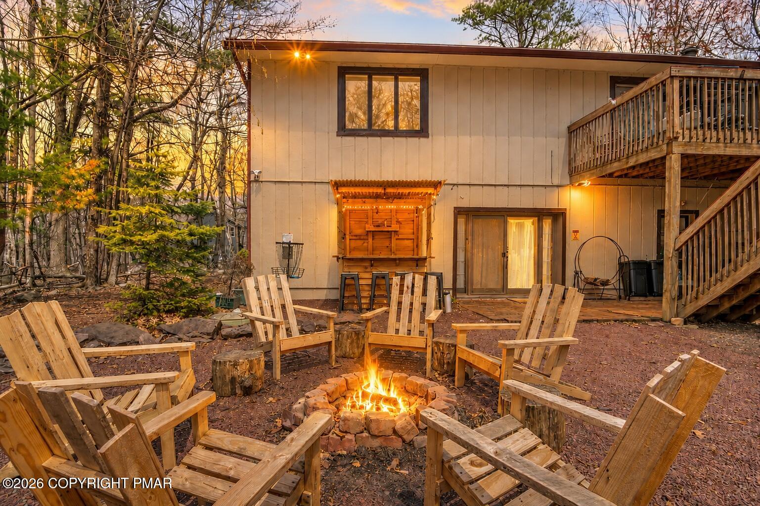 70 Pineknoll Drive