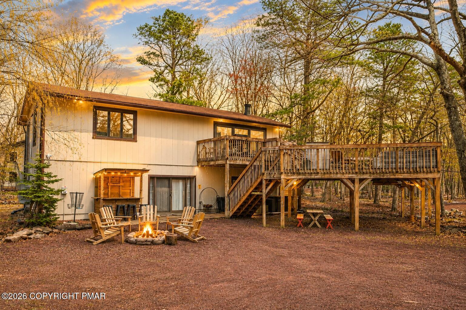 70 Pineknoll Drive