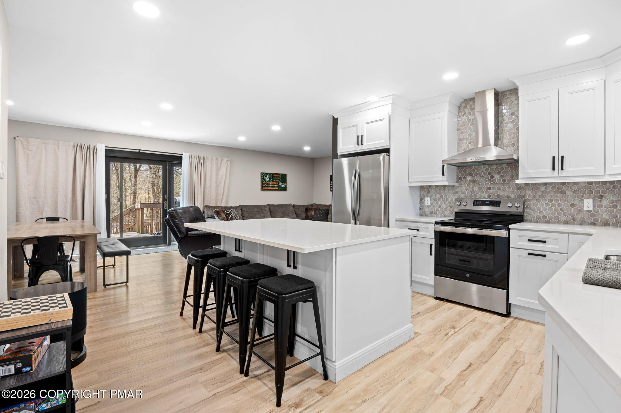 70 Pineknoll Drive
