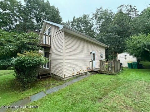 Homes For Sale - 606 Prices Drive<br/> Cresco, PA 18326
