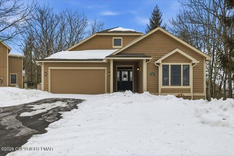 137 Laurel Court Tannersville PA 18372