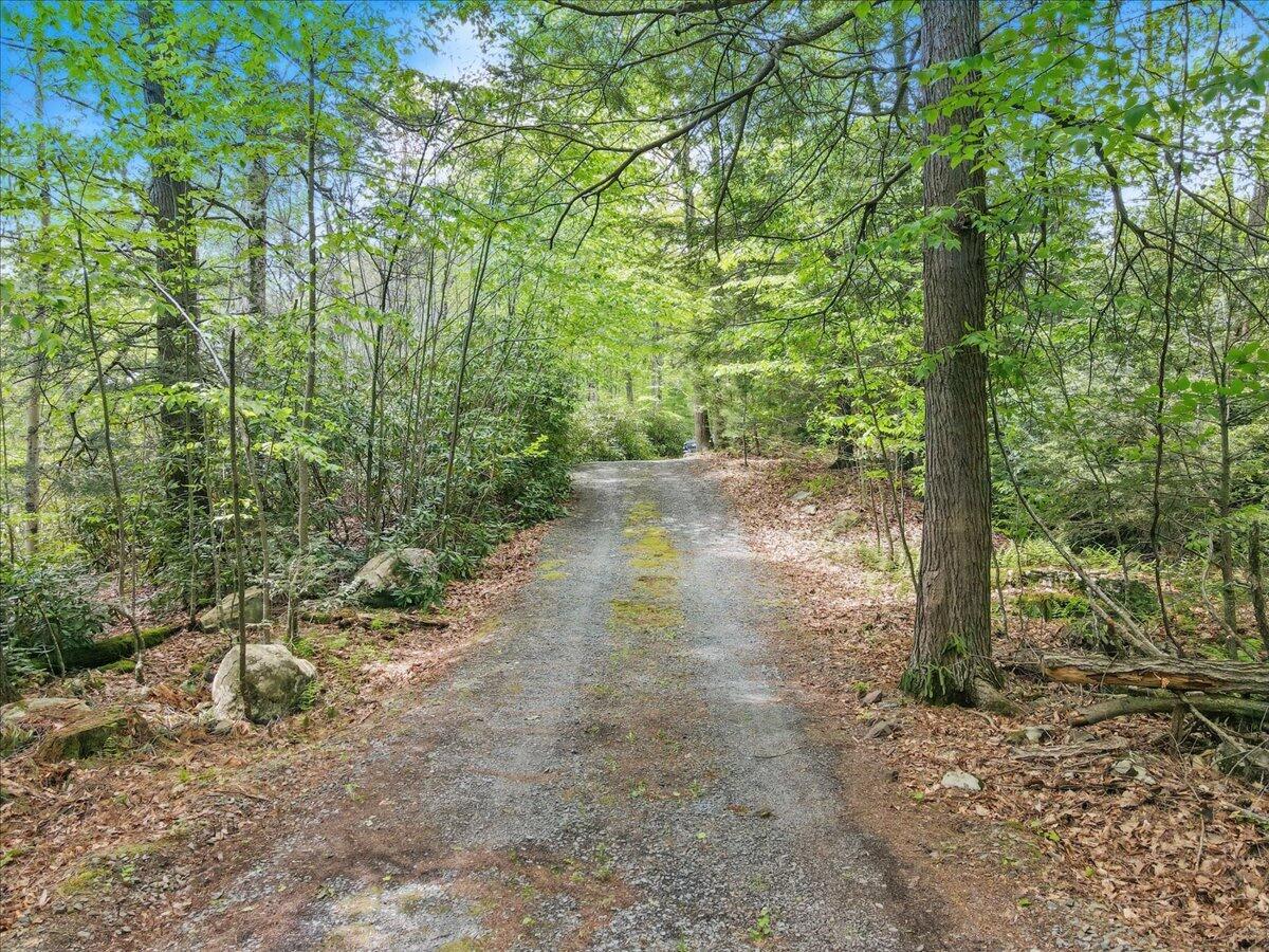2147 Gravel Road, Canadensis, Pennsylvania image 49