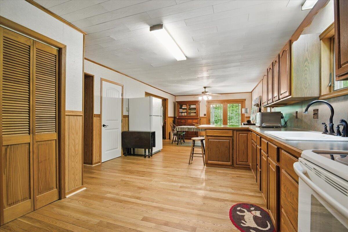 2147 Gravel Road, Canadensis, Pennsylvania image 12