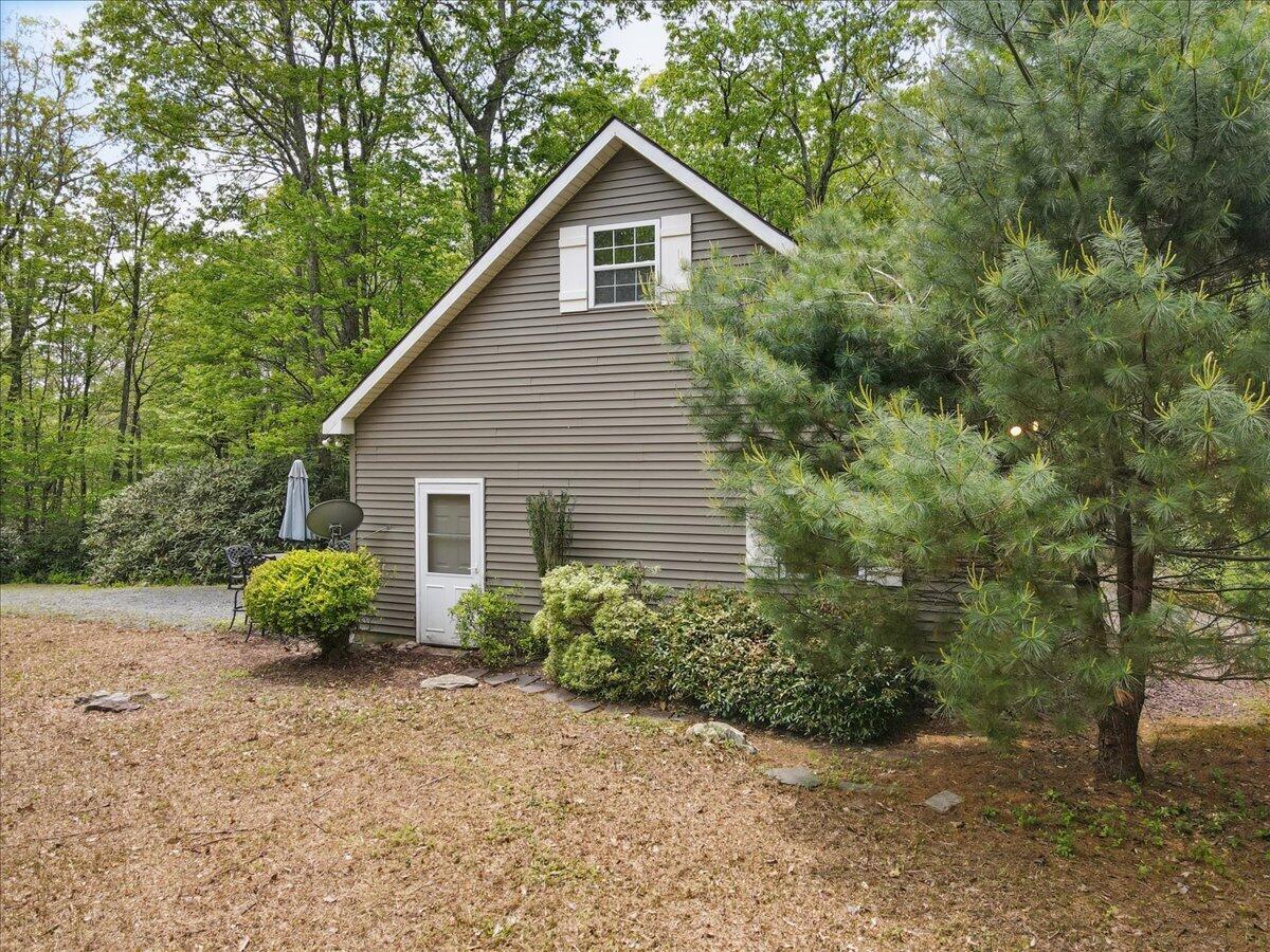 2147 Gravel Road, Canadensis, Pennsylvania image 44