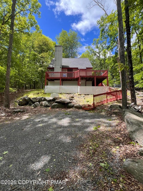 Homes For Sale - 5709 Decker Road<br/> Bushkill, PA 18324