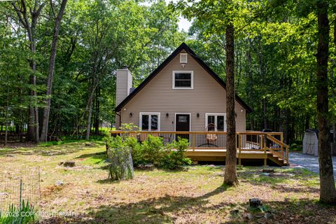 Homes For Sale - 18 Emerson Drive<br/> Carbon County, Albrightsville, PA 18210