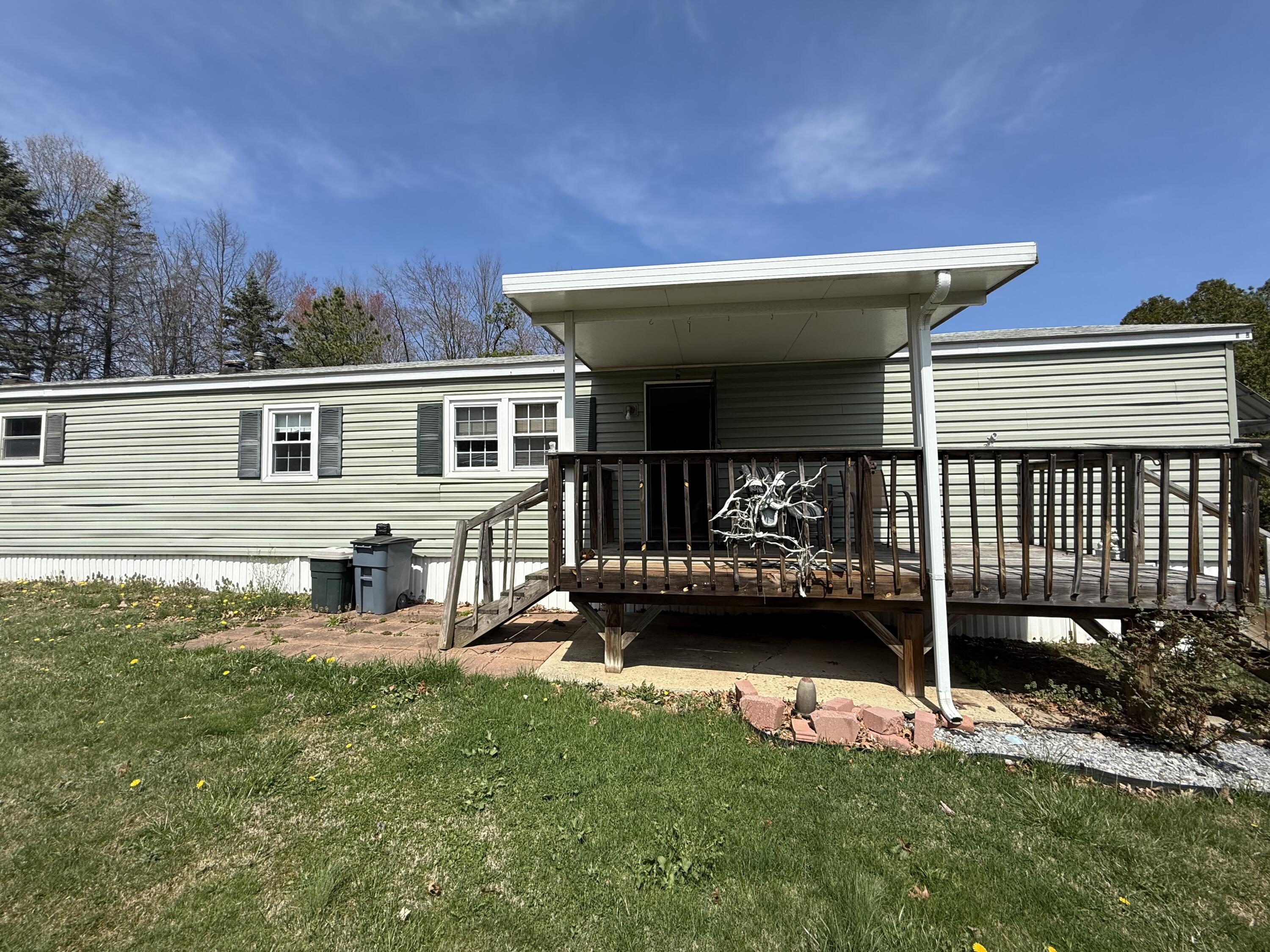 224 Creekside Manor Drive, Lehighton, Pennsylvania image 3