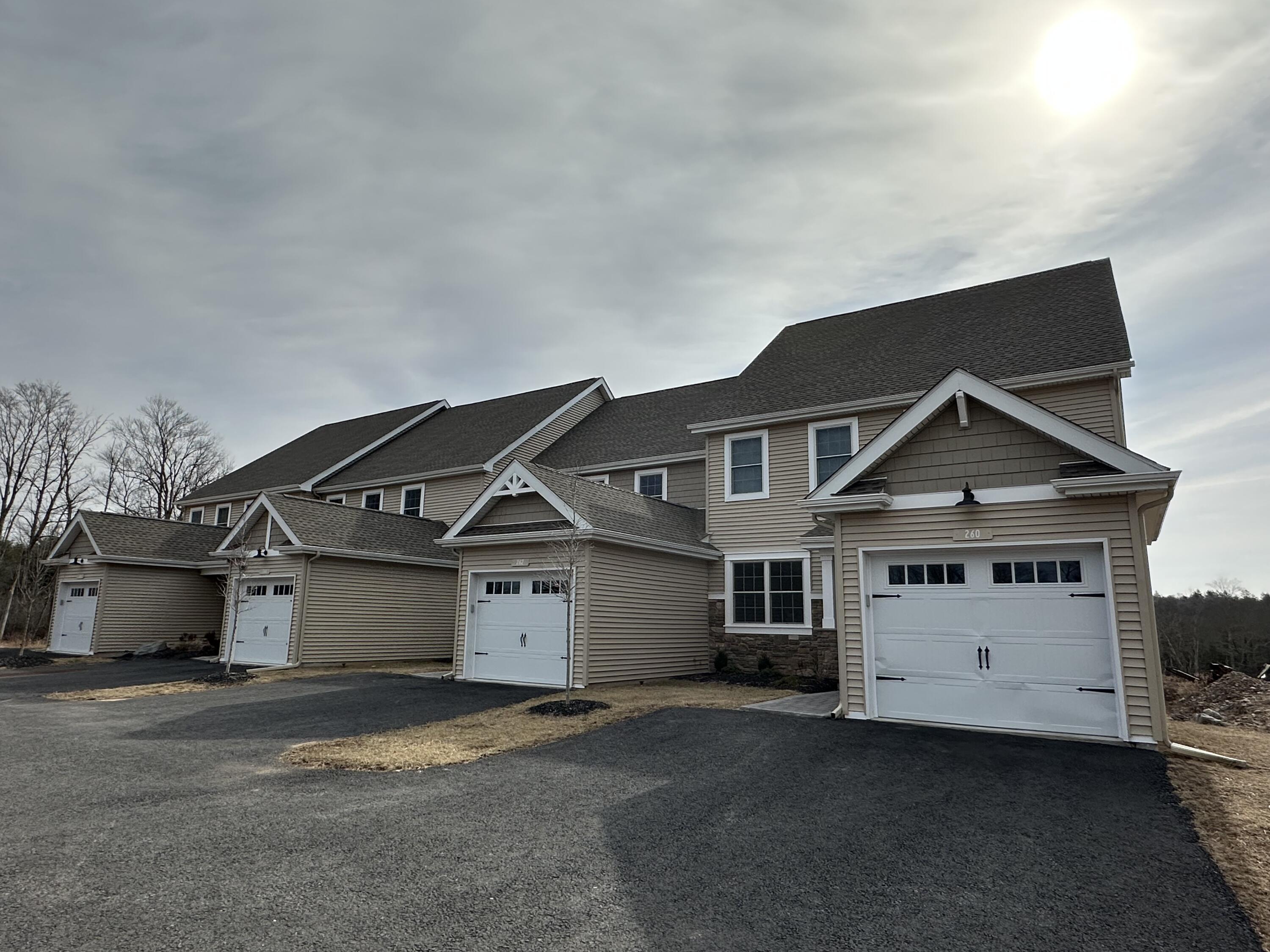 260 Keswick Drive, Blakeslee, Pennsylvania image 5