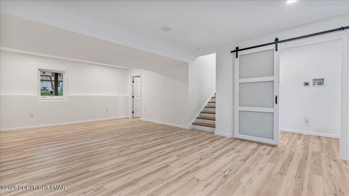 2704 Starlight Terrace