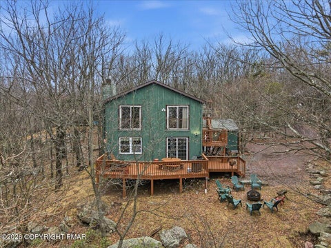 Homes For Sale - 12 Hidden Ridge Road<br/> Lake Harmony, PA 18624