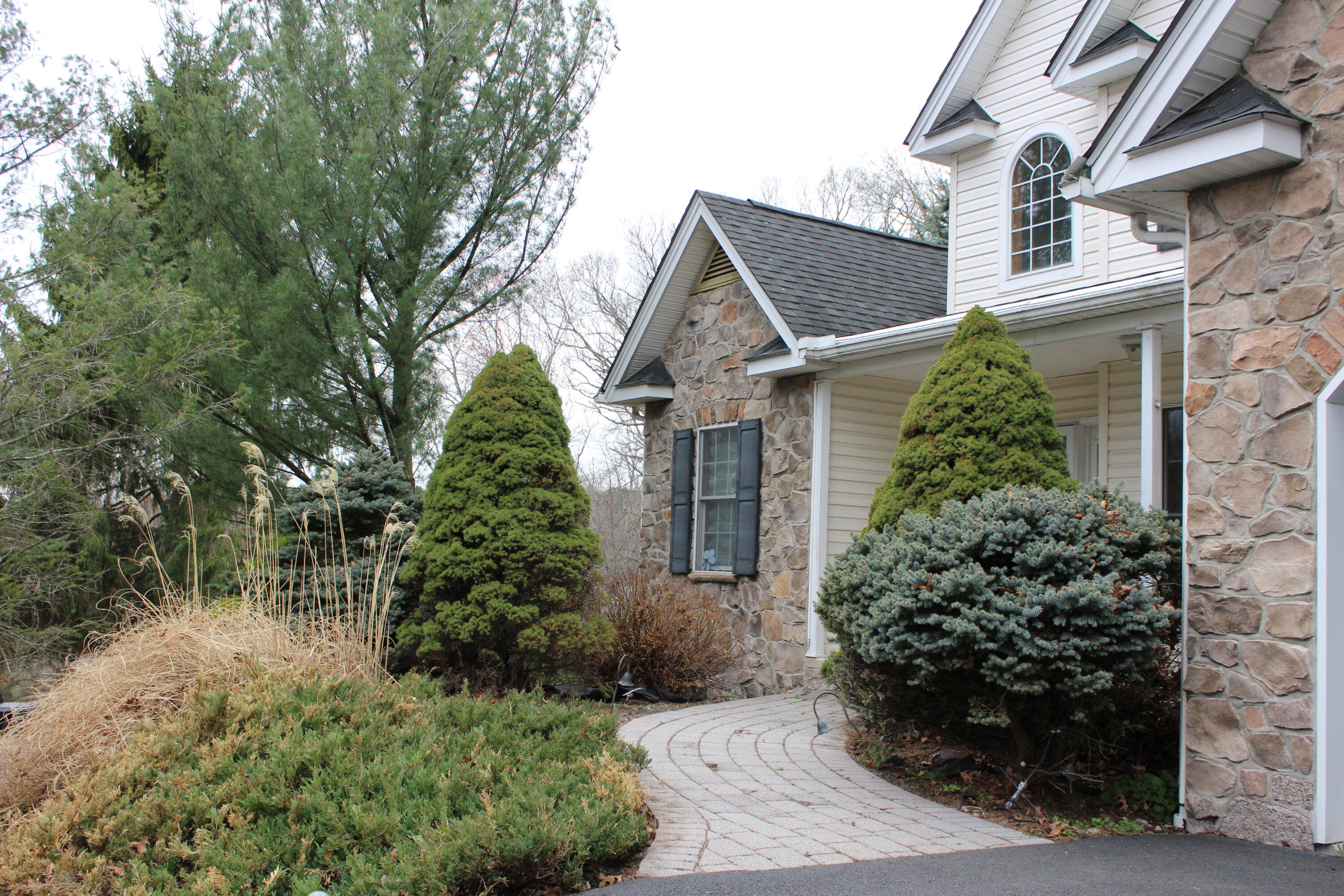 205 Hawks Nest Road, East Stroudsburg, Pennsylvania image 2