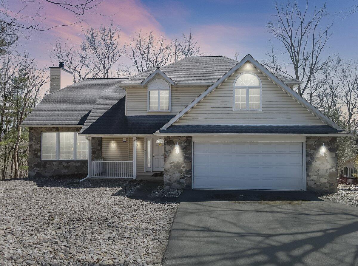 119 Wedge Court, East Stroudsburg, Pennsylvania image 1