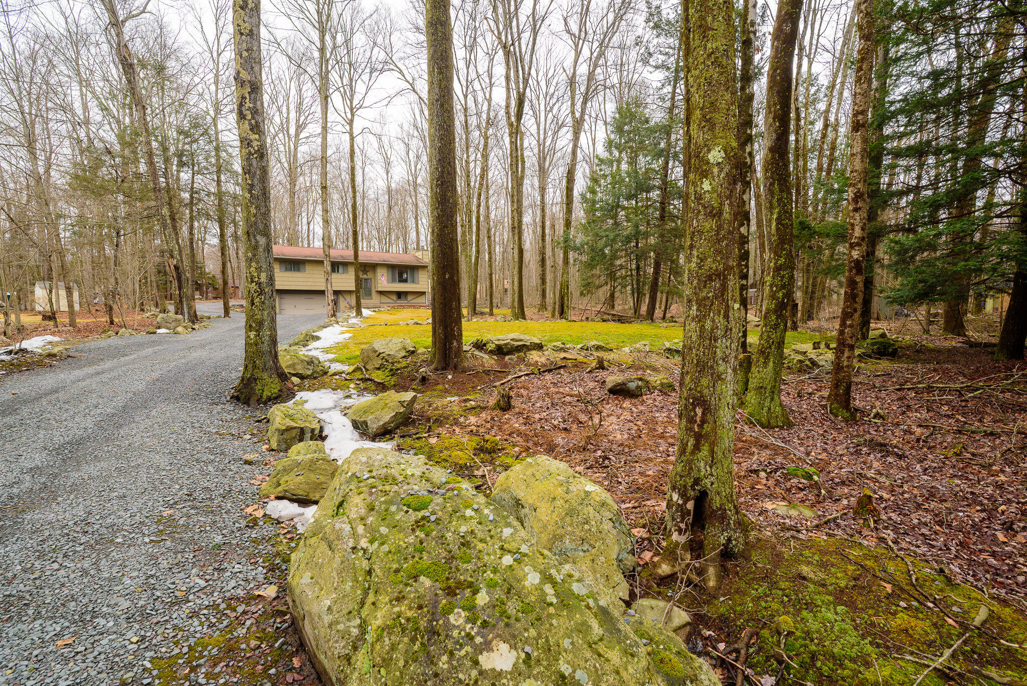170 Onocop Drive, Pocono Lake, Pennsylvania image 32