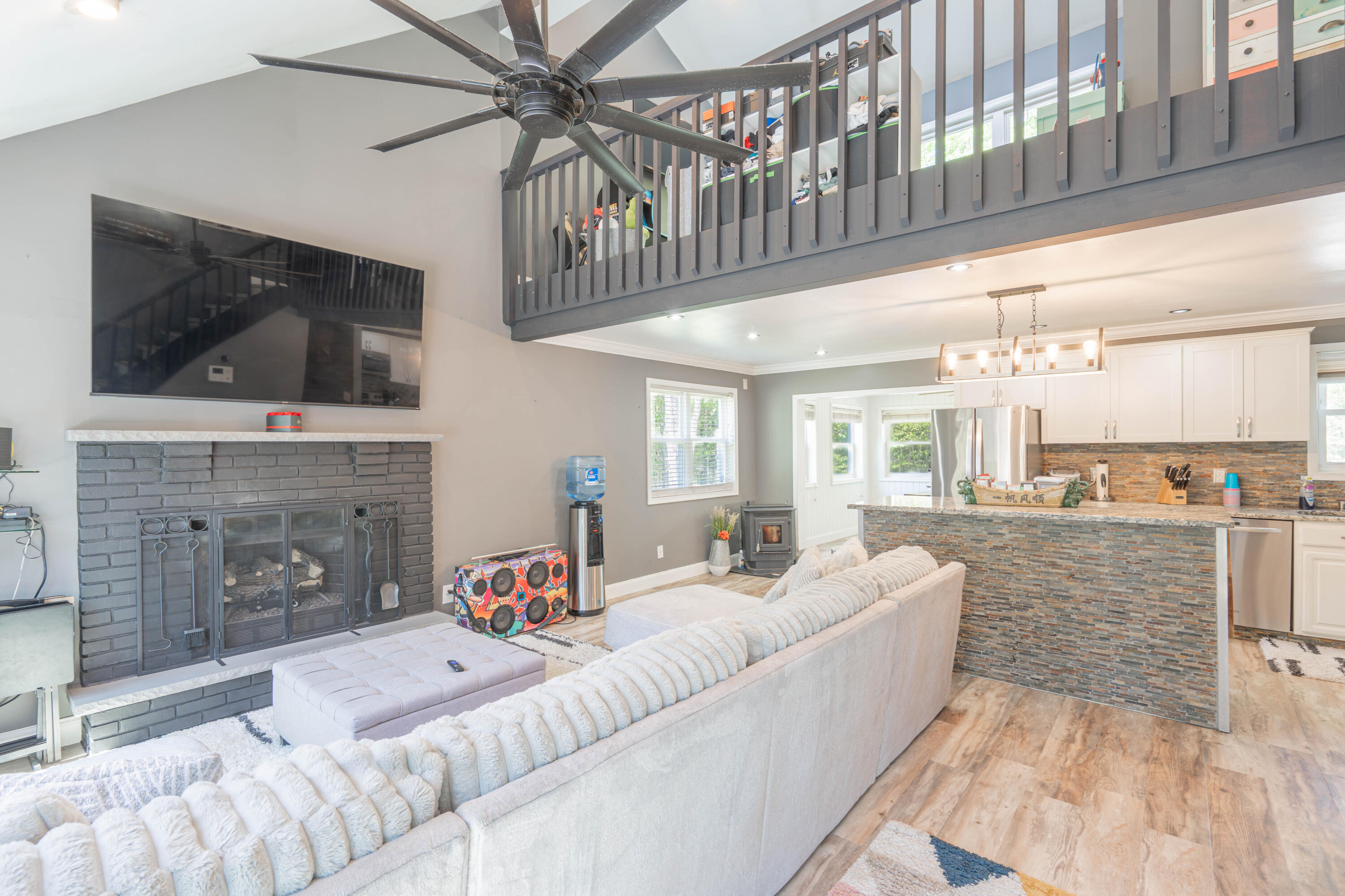 973 Country Place Drive, Tobyhanna, Pennsylvania image 14