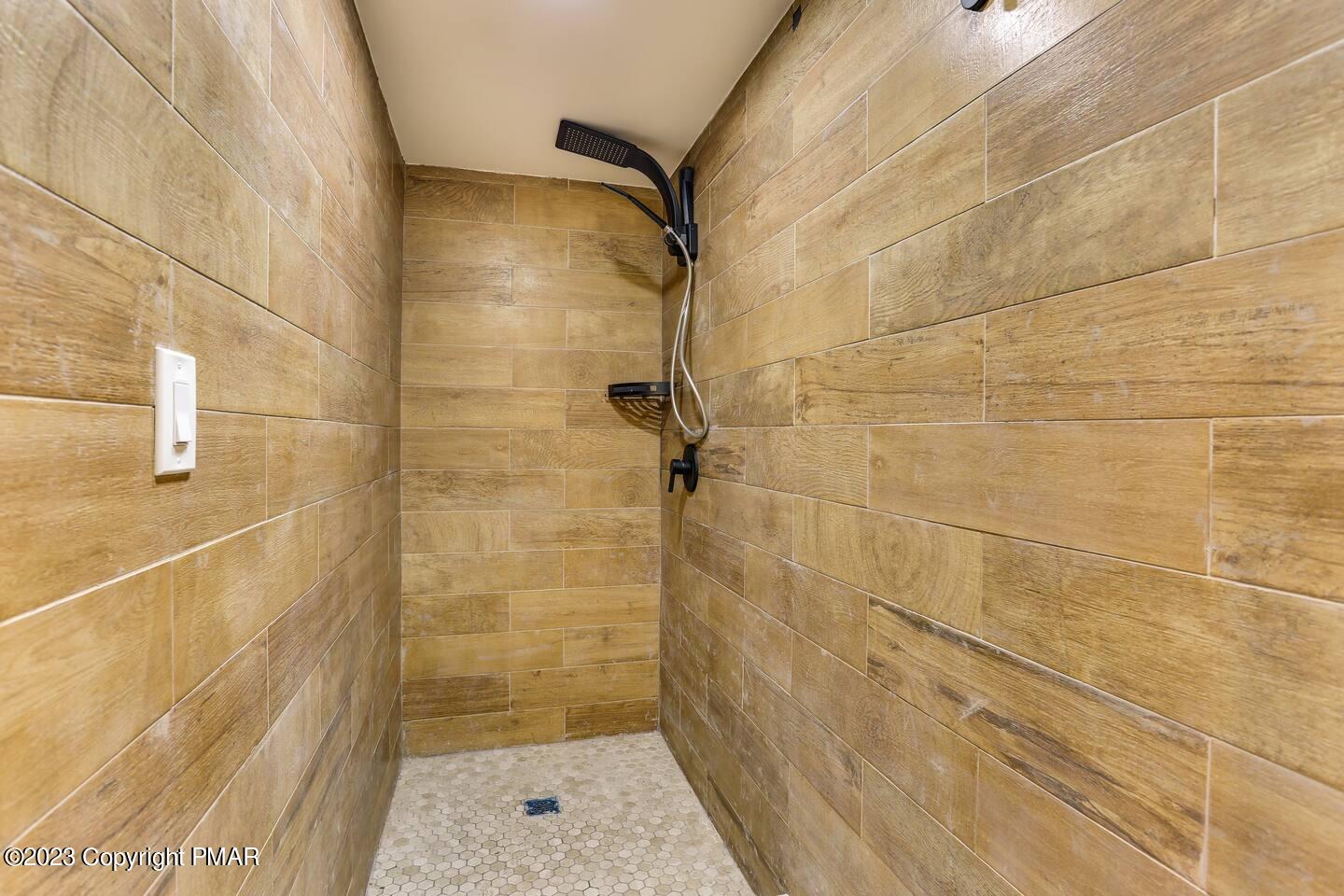 125 Woodlane Road, Canadensis, Pennsylvania image 28