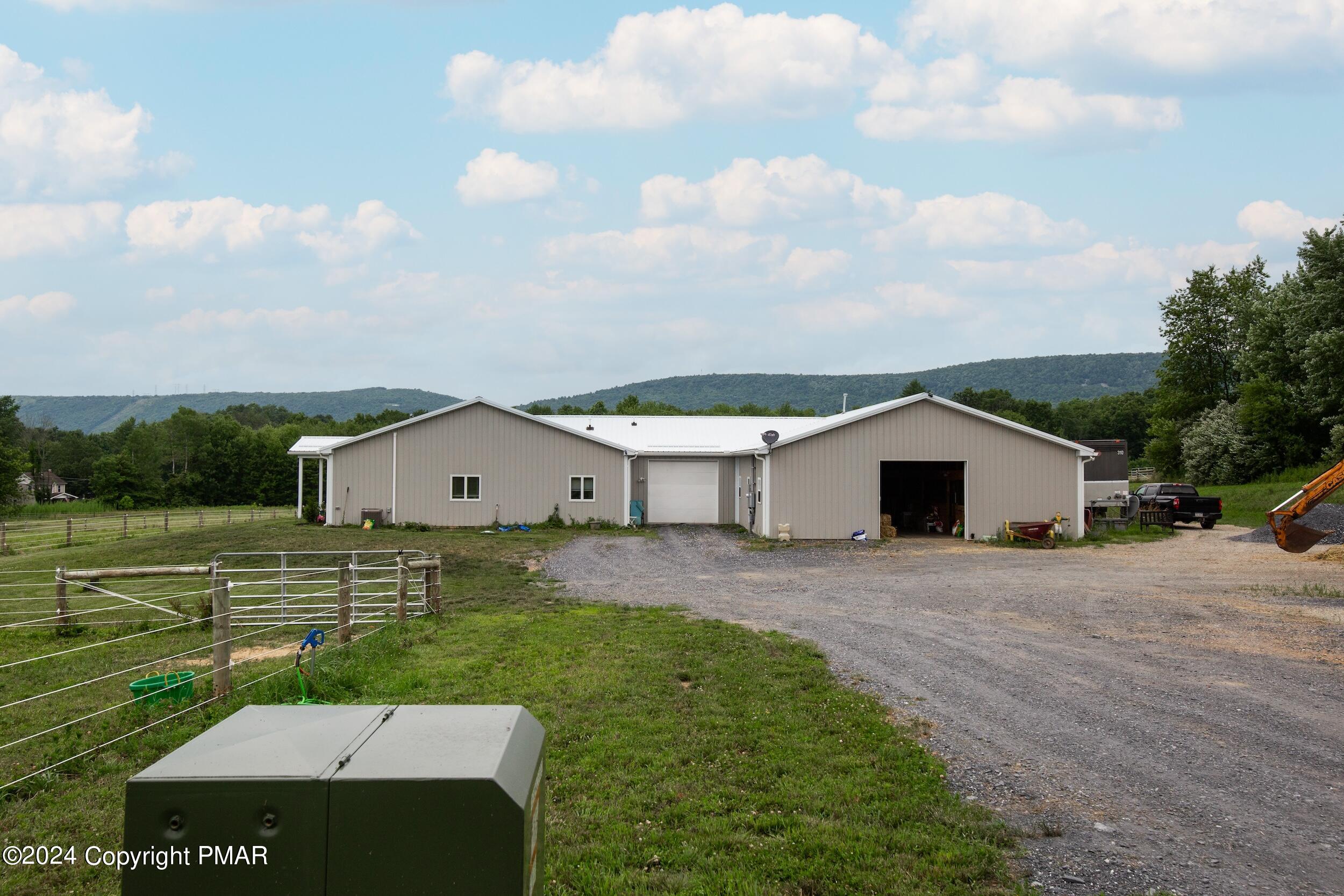 3670 N Dogwood Road, Danielsville, Pennsylvania image 6
