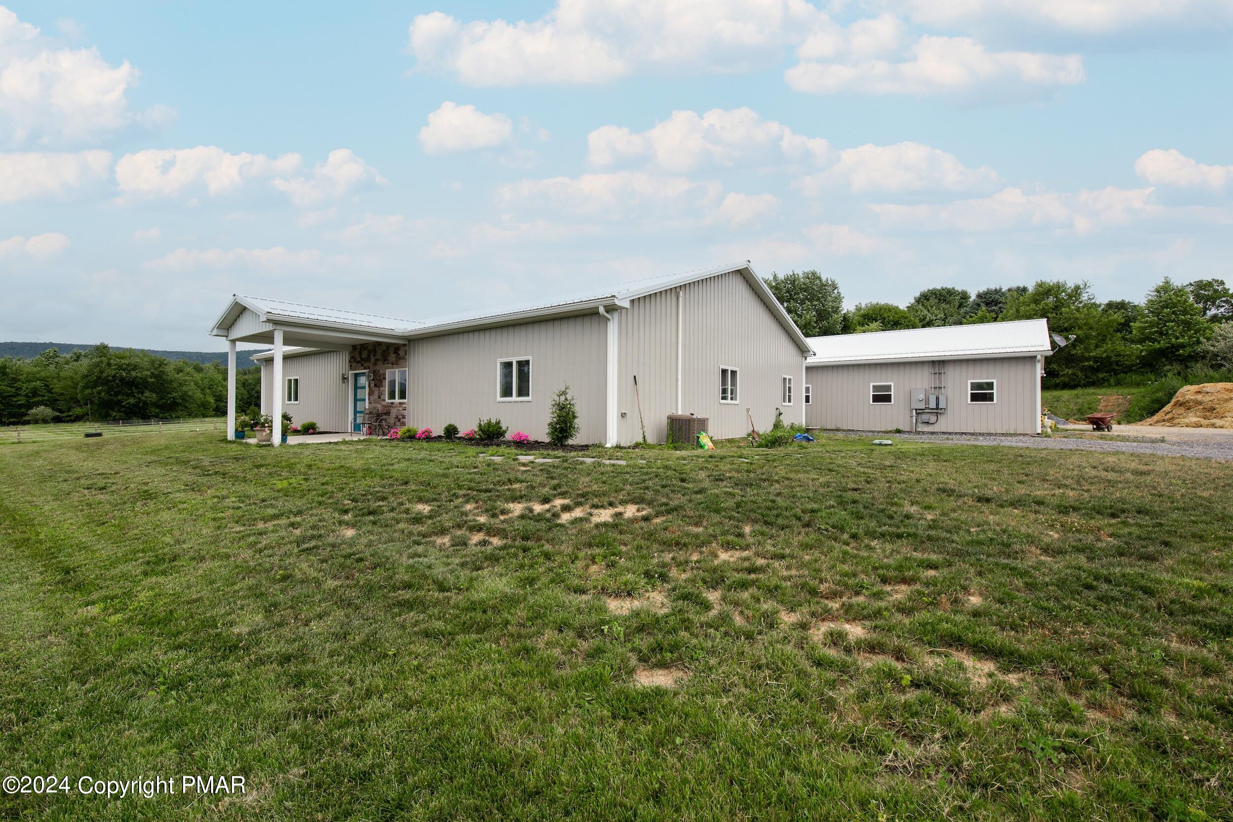 3670 N Dogwood Road, Danielsville, Pennsylvania image 5