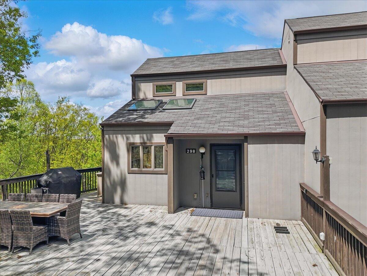 298 Overlook Way, Tannersville, Pennsylvania image 2