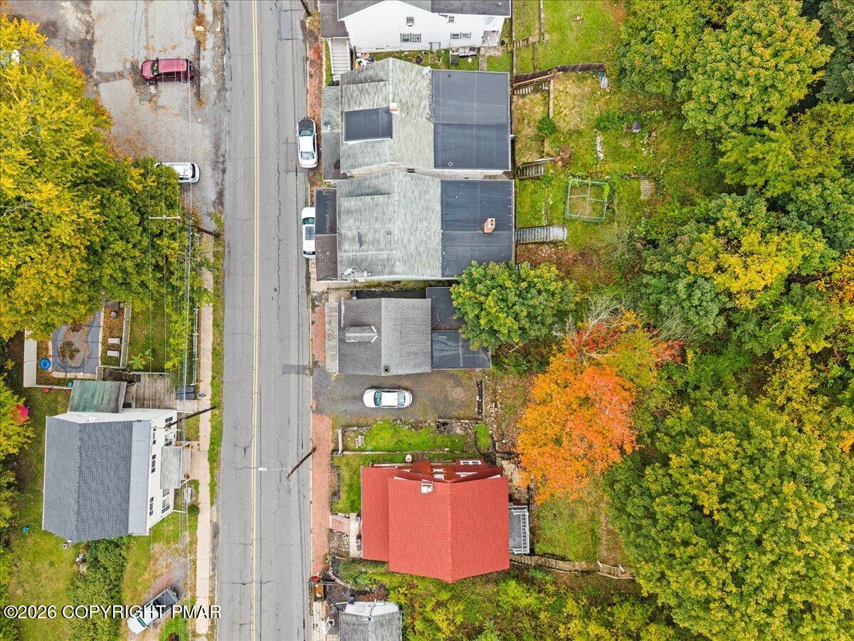 433 Nichols Street