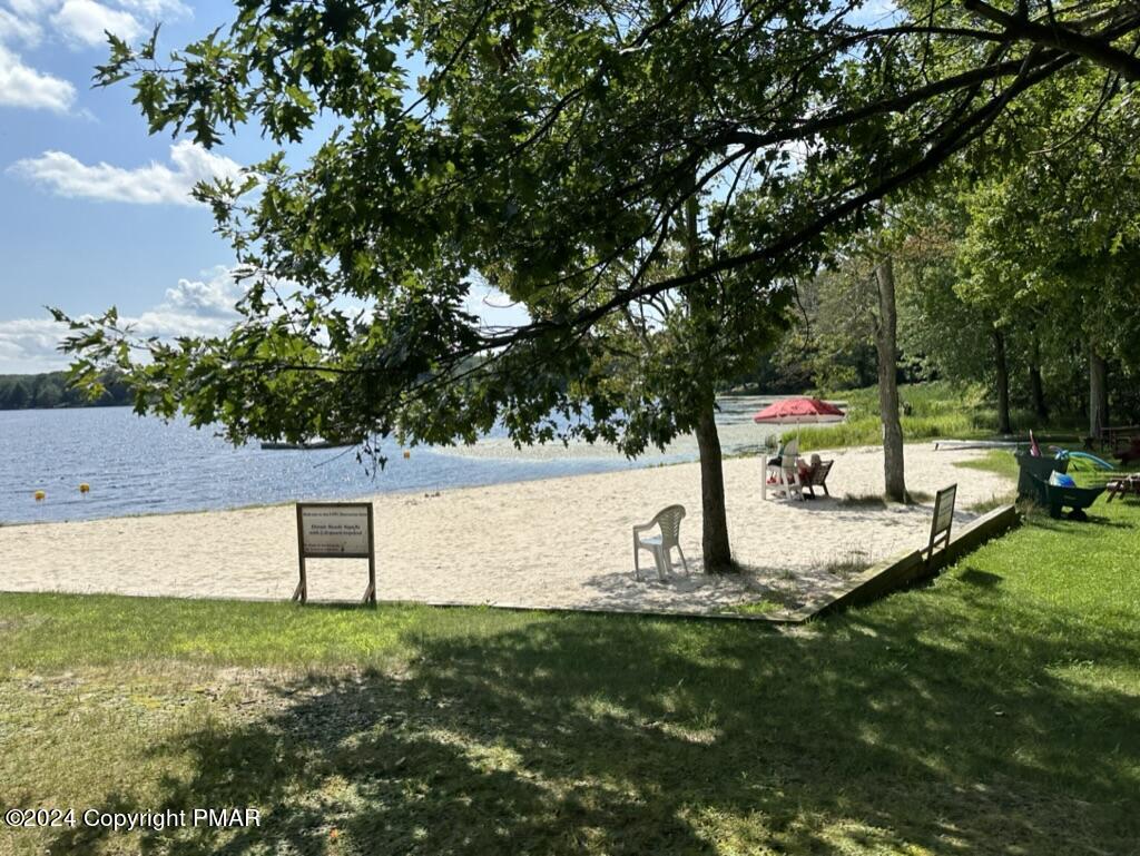 115 Lakewood Drive Dr, Canadensis, Pennsylvania image 6
