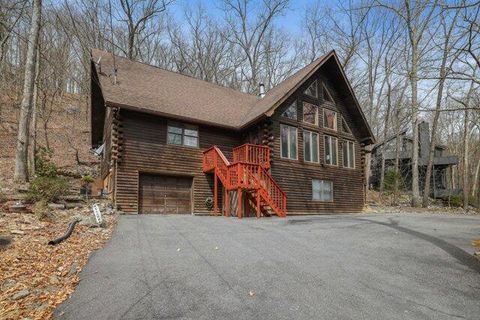 232 Stafford Drive Bushkill PA 18324