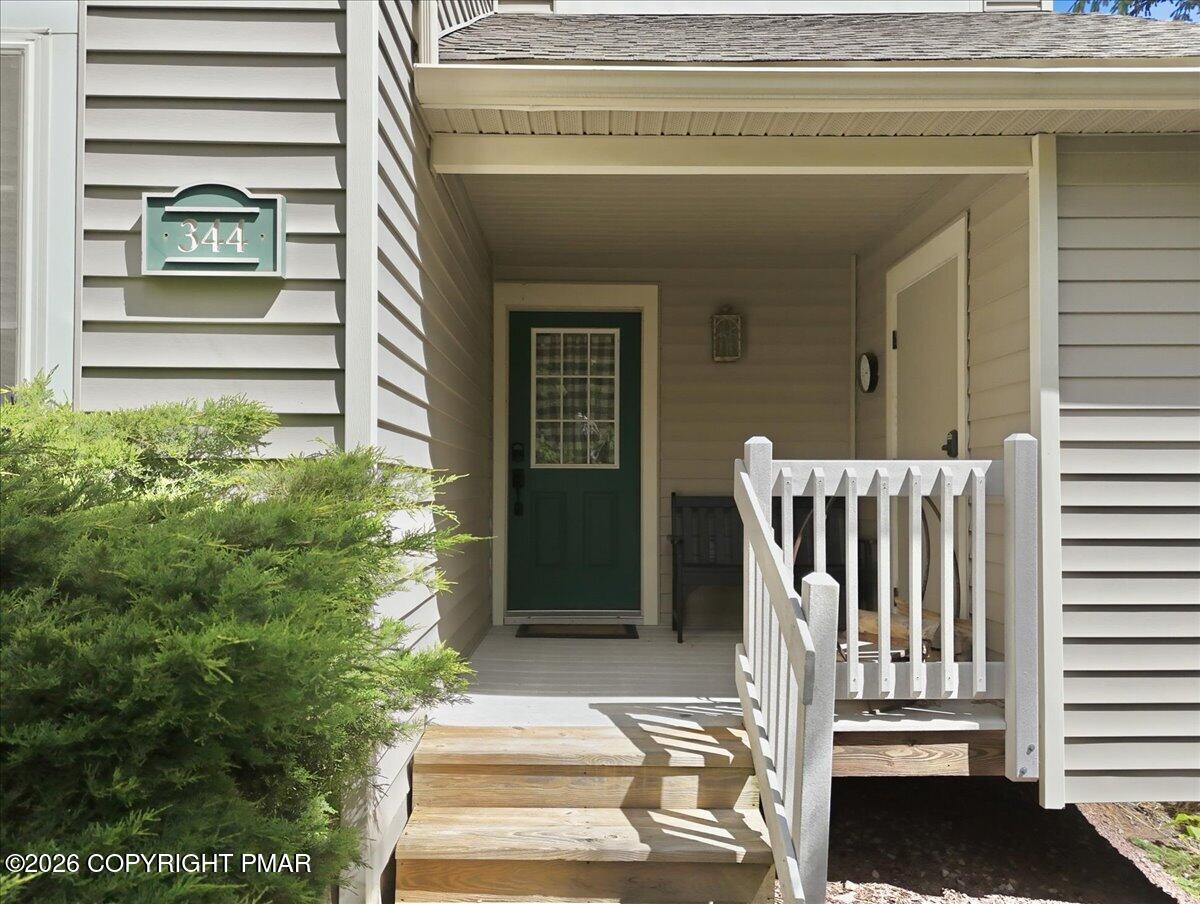 344 Hemlock Lane