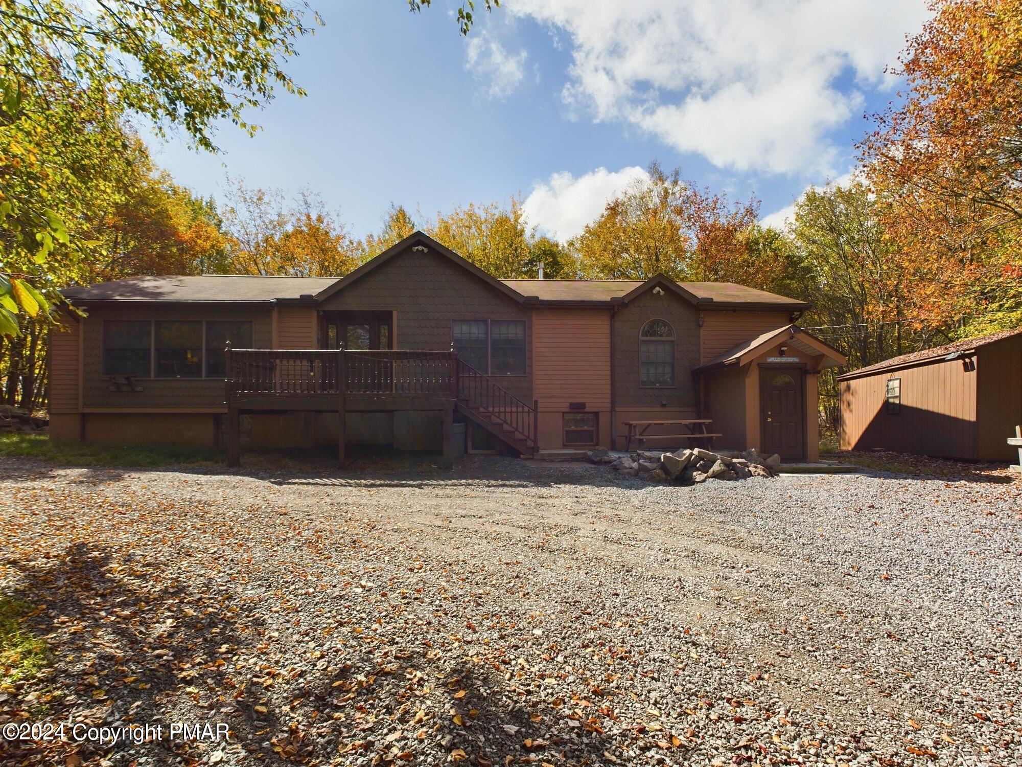150 Forest Hill, Blakeslee, Pennsylvania image 1