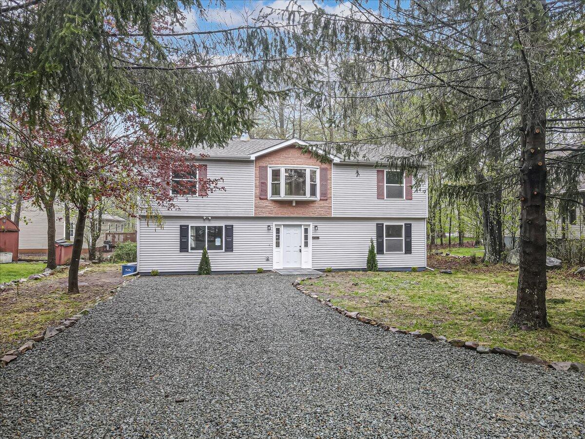 5012 Woodside Drive, Tobyhanna, Pennsylvania image 8