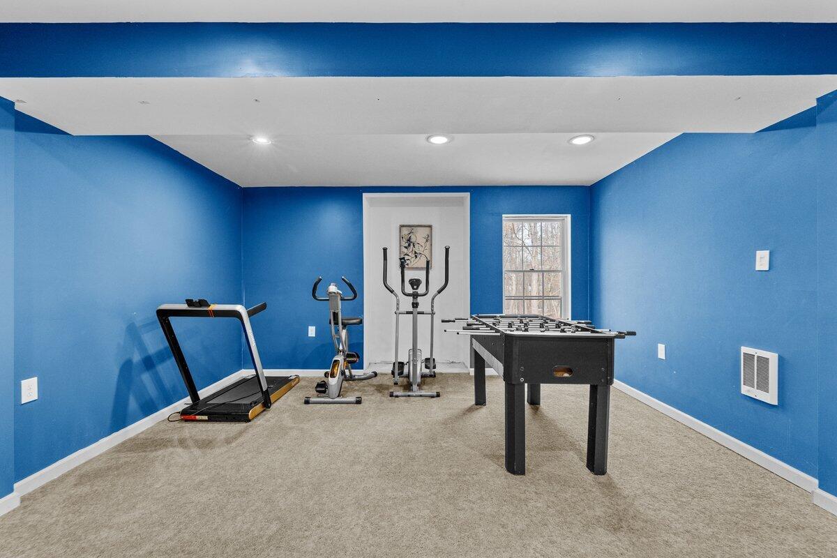 255 Rising Meadow Way, East Stroudsburg, Pennsylvania image 42