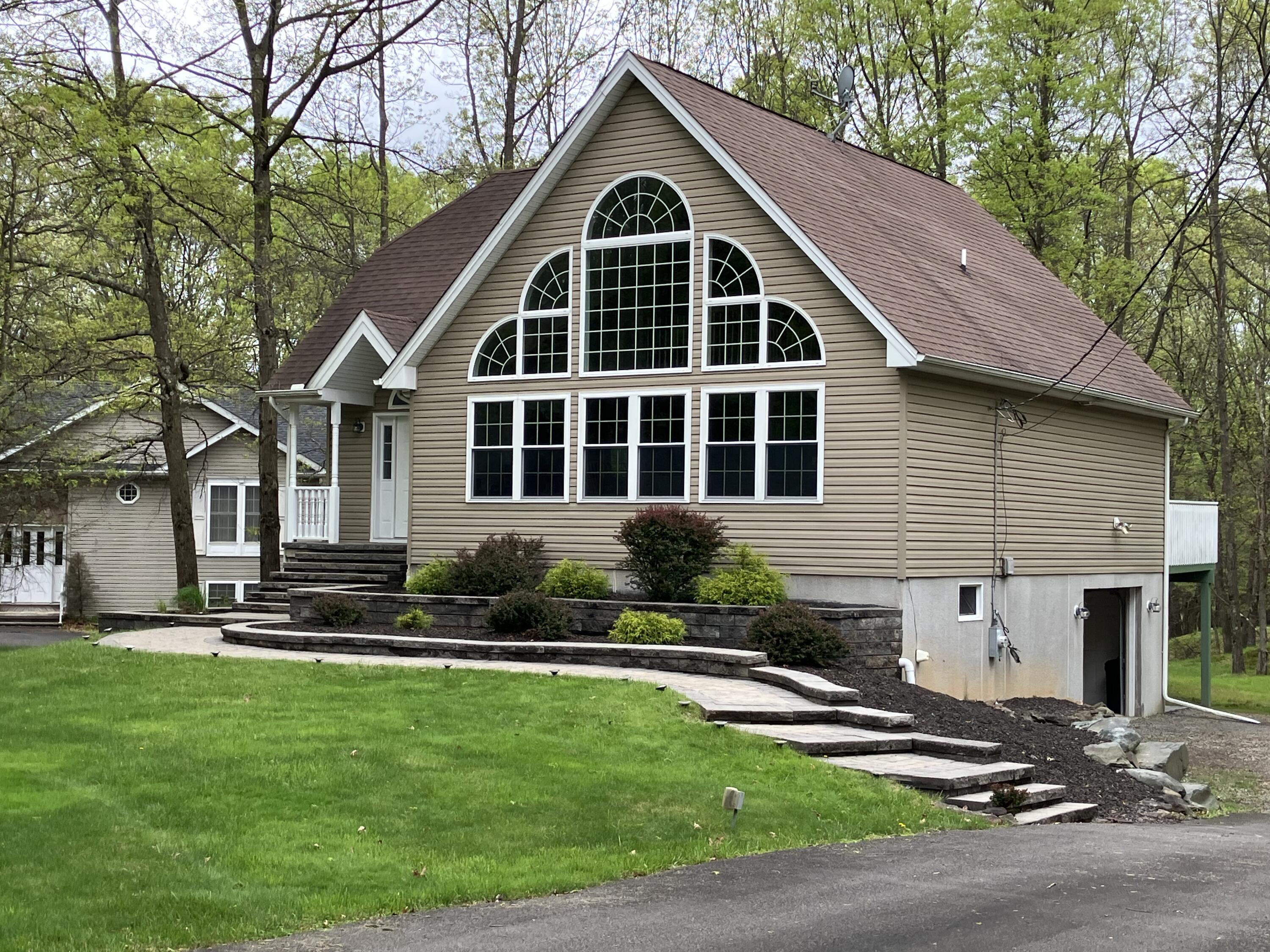 121 Mohawk Trail, Albrightsville, Pennsylvania image 1