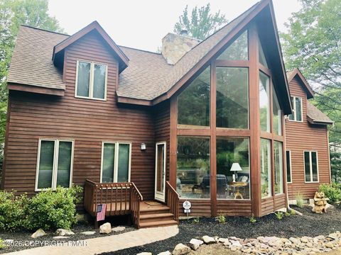 Homes For Sale - 23 Kent Clarke Road<br/> Lake Harmony, PA 18624