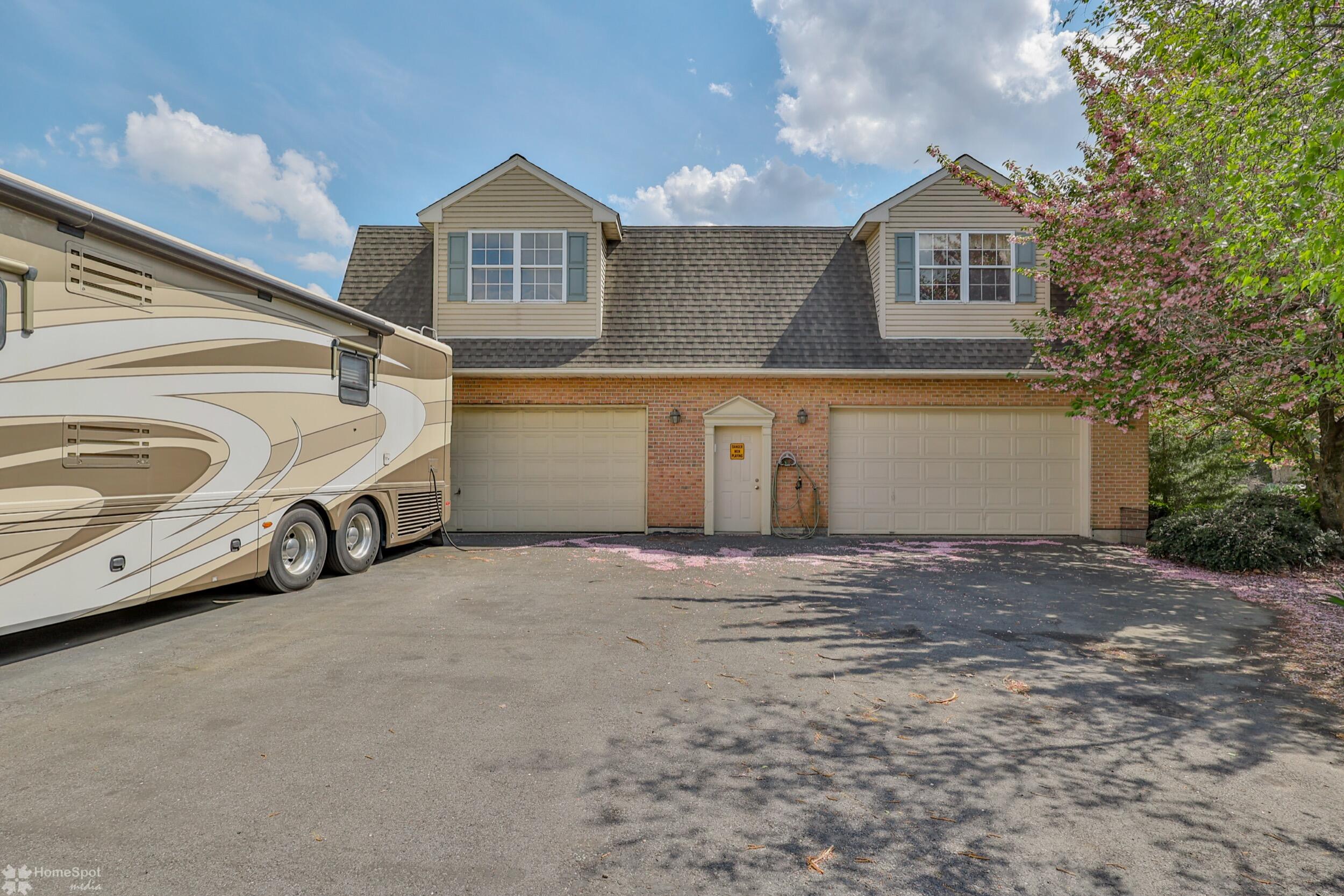634 Country Club Road, Easton, Pennsylvania image 5