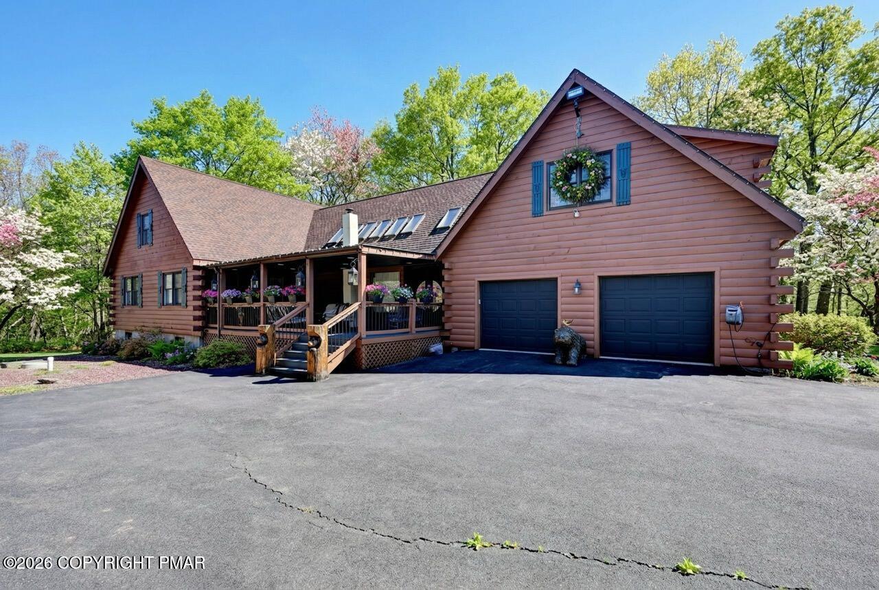 Albrightsville, Pennsylvania, 18210, United States, 5 Bedrooms Bedrooms, ,4 BathroomsBathrooms,Residential,Active,2043121