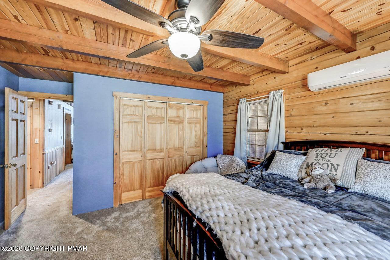 Albrightsville, Pennsylvania, 18210, United States, 5 Bedrooms Bedrooms, ,4 BathroomsBathrooms,Residential,Active,2043121