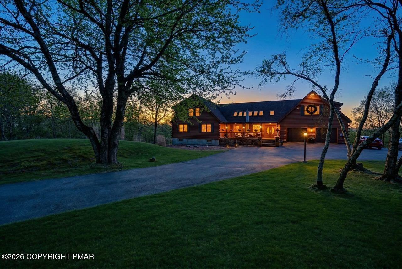 Albrightsville, Pennsylvania, 18210, United States, 5 Bedrooms Bedrooms, ,4 BathroomsBathrooms,Residential,Active,2043121
