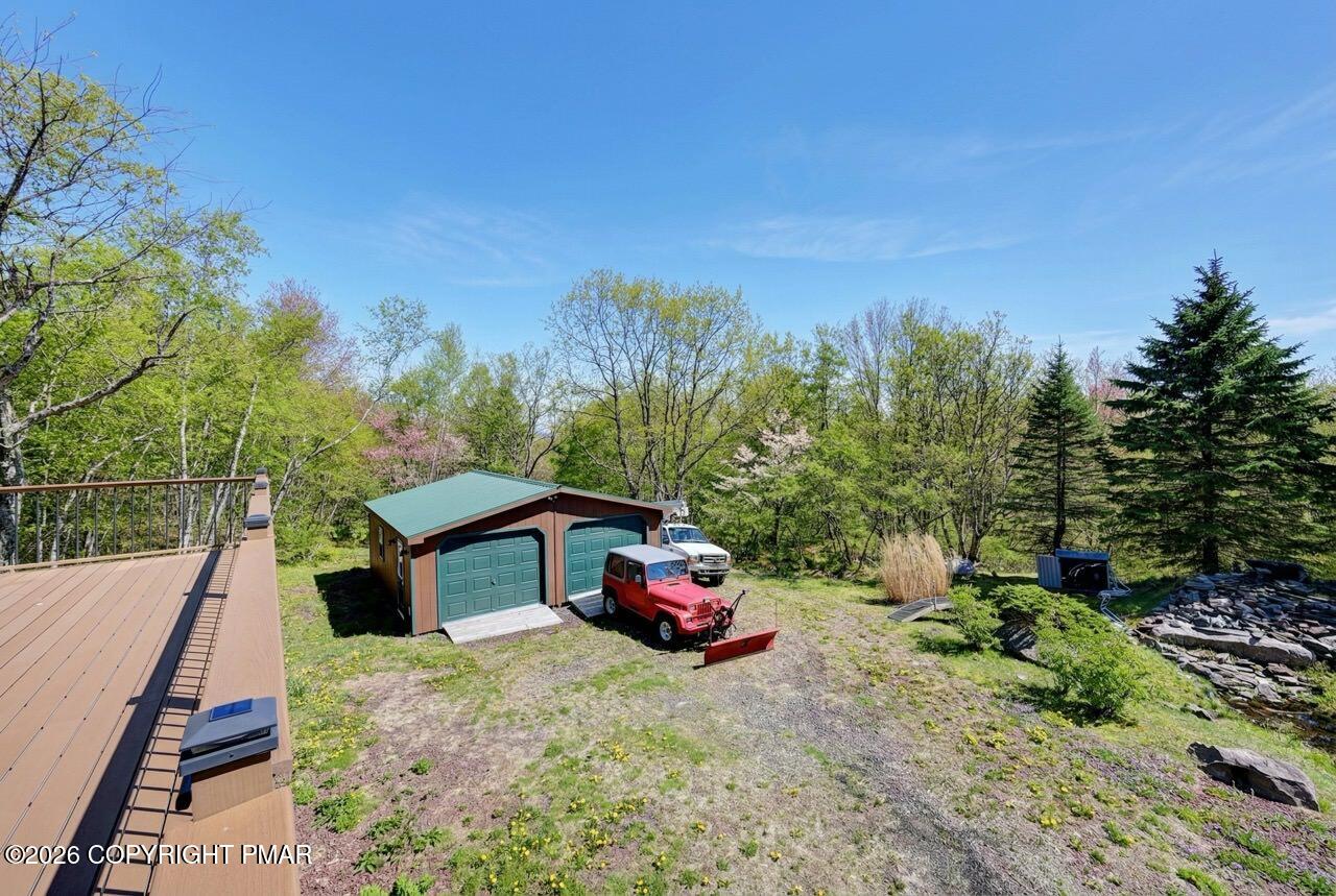 Albrightsville, Pennsylvania, 18210, United States, 5 Bedrooms Bedrooms, ,4 BathroomsBathrooms,Residential,Active,2043121