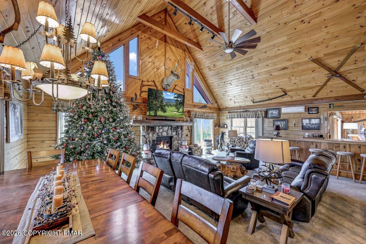 Albrightsville, Pennsylvania, 18210, United States, 5 Bedrooms Bedrooms, ,4 BathroomsBathrooms,Residential,Active,2043121