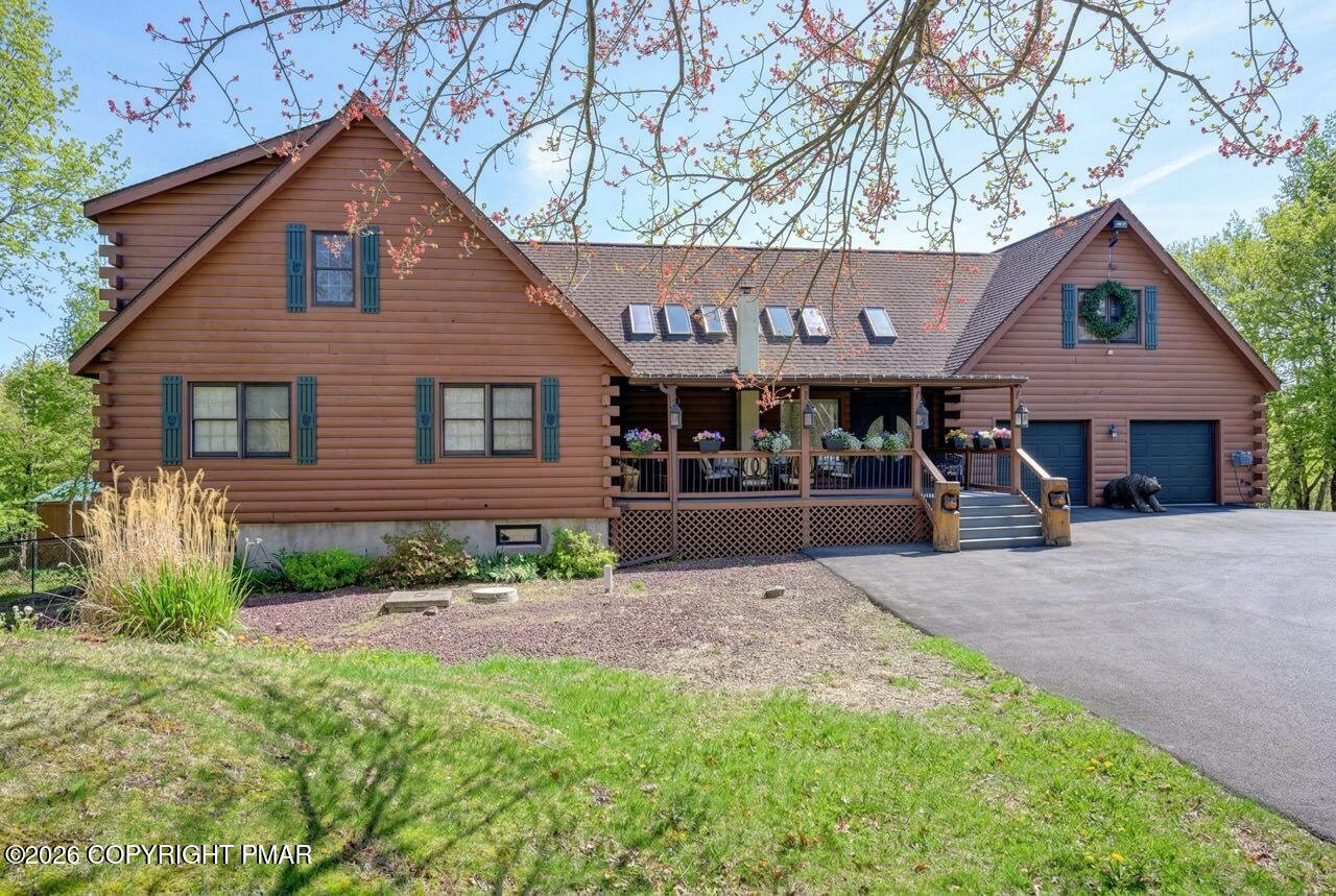 Albrightsville, Pennsylvania, 18210, United States, 5 Bedrooms Bedrooms, ,4 BathroomsBathrooms,Residential,Active,2043121